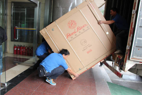桃山钢琴贵重工艺品无忧运